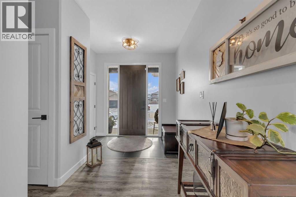 5 Leonard Close, Sylvan Lake, AB - Indoor