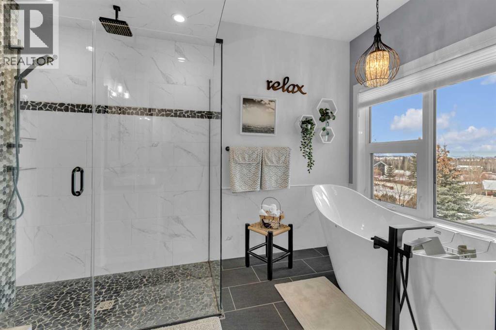 5 Leonard Close, Sylvan Lake, AB - Indoor