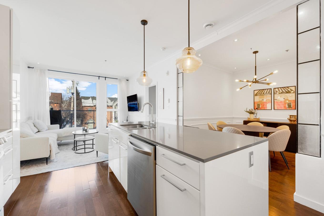Cuisine - 219-750 32E Avenue, Montréal (Lachine), QC - Indoor Photo Showing Kitchen With Upgraded Kitchen
