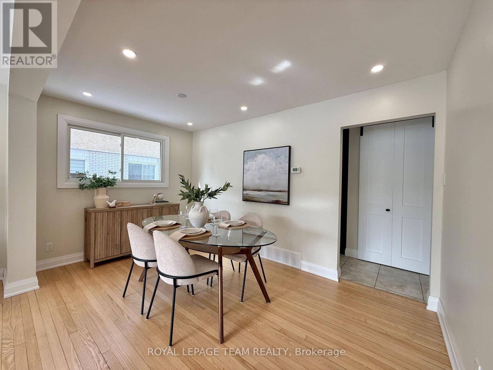 Dining Room - 973 Eiffel Avenue, Ottawa, ON - Indoor Photo Showing Dining Room