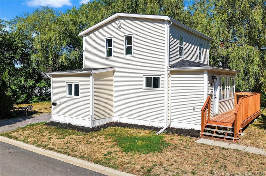 42 Germain, Moncton, NB