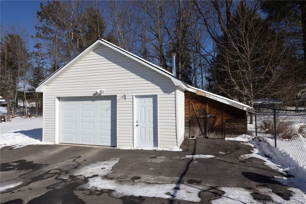 1 Birch Cres, Fredericton, NB