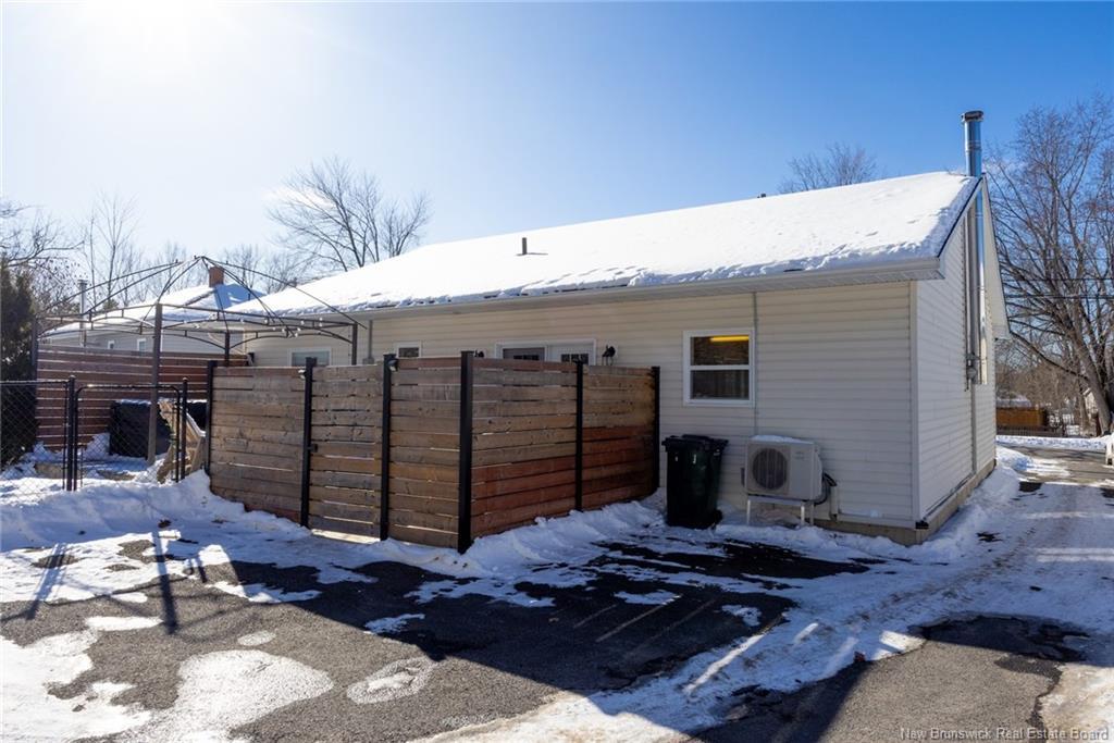 1 Birch Cres, Fredericton, NB