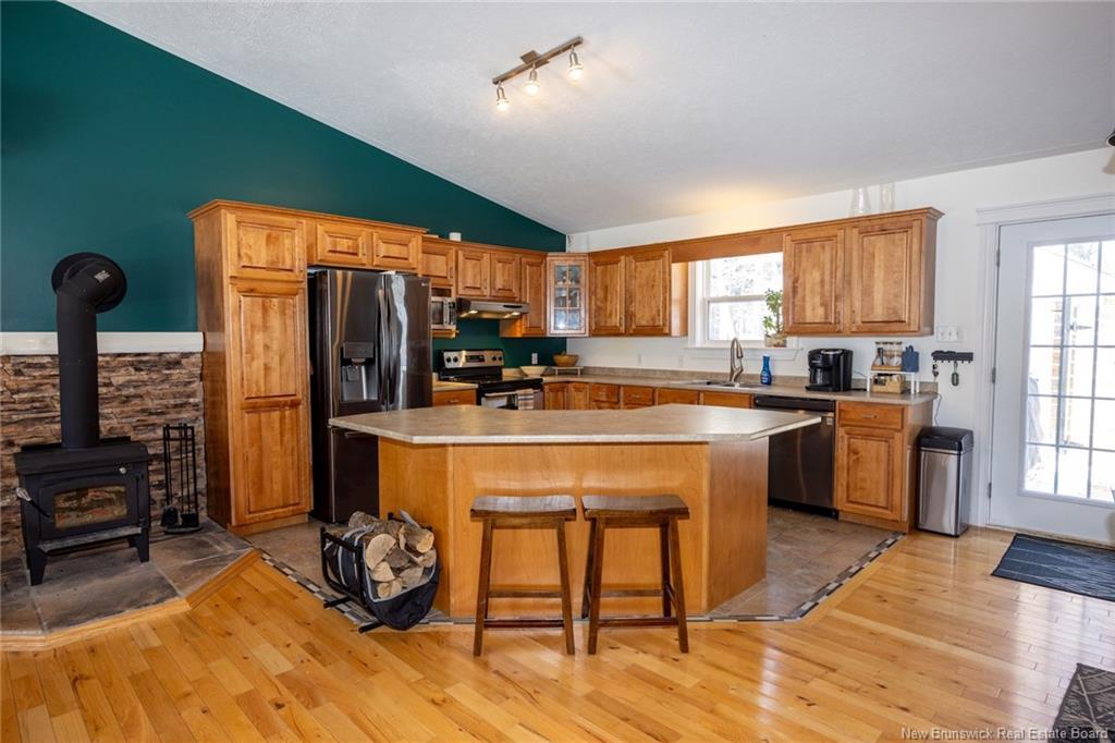 1 Birch Cres, Fredericton, NB