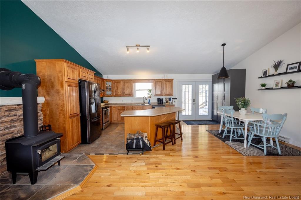 1 Birch Cres, Fredericton, NB