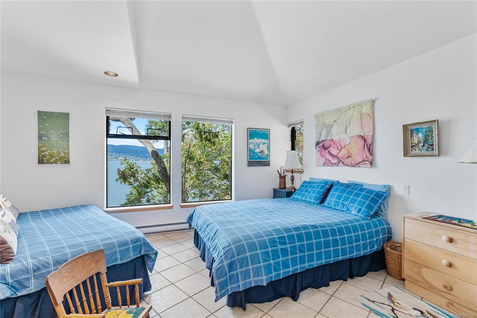 456 Scott Point Dr, Salt Spring, BC
