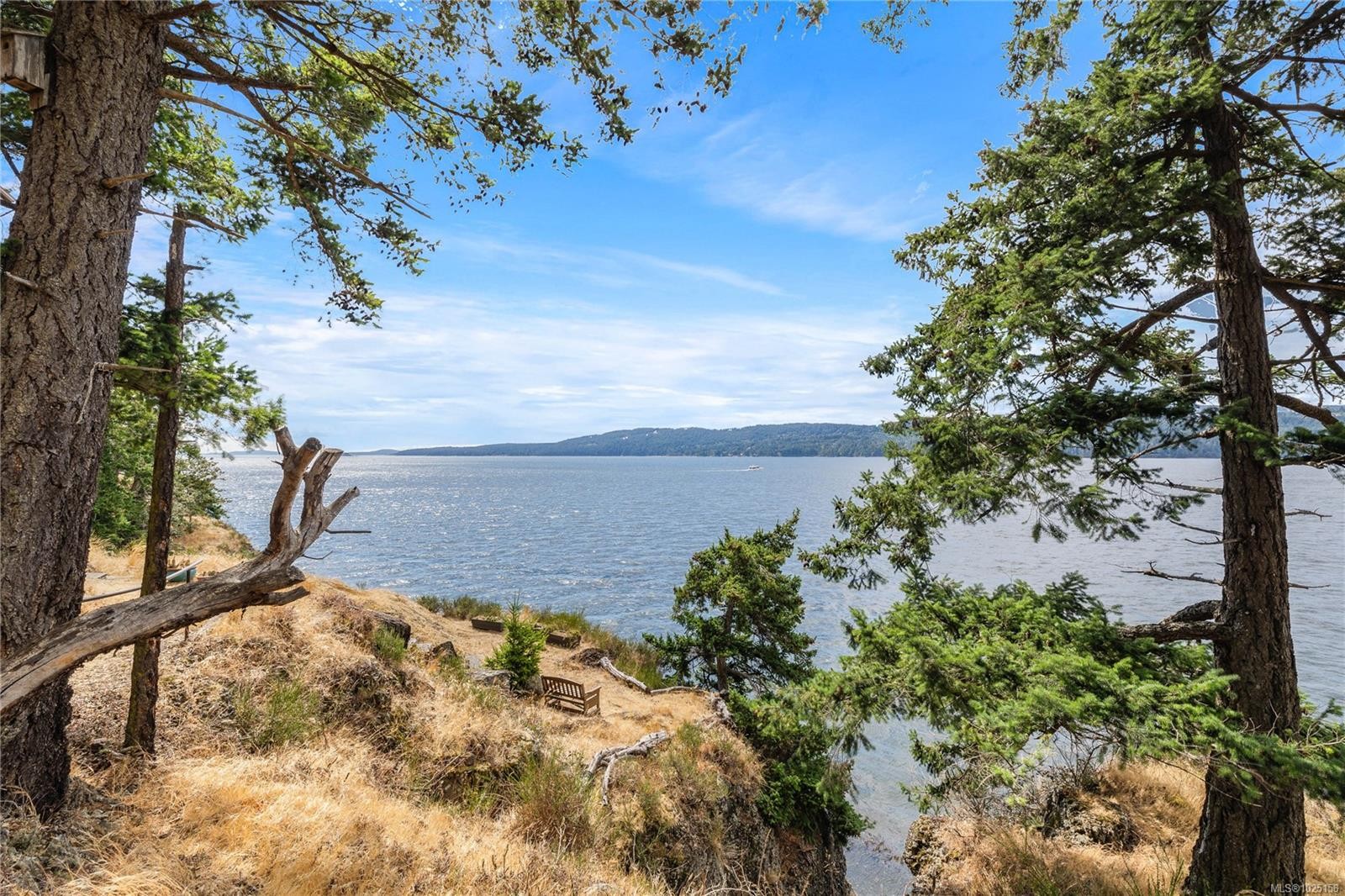 456 Scott Point Dr, Salt Spring, BC