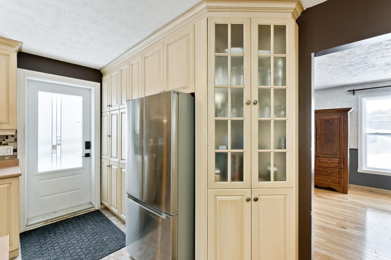 Cuisine - 2374 Rue Hertel, Sherbrooke (Les Nations), QC - Photo Showing Other Room