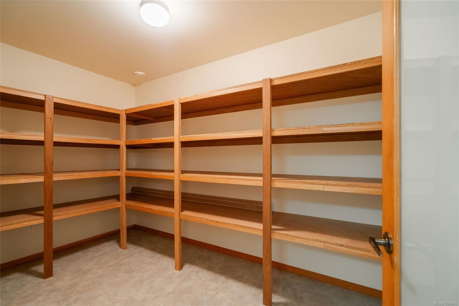 321 Mill Rd, Qualicum Beach, BC