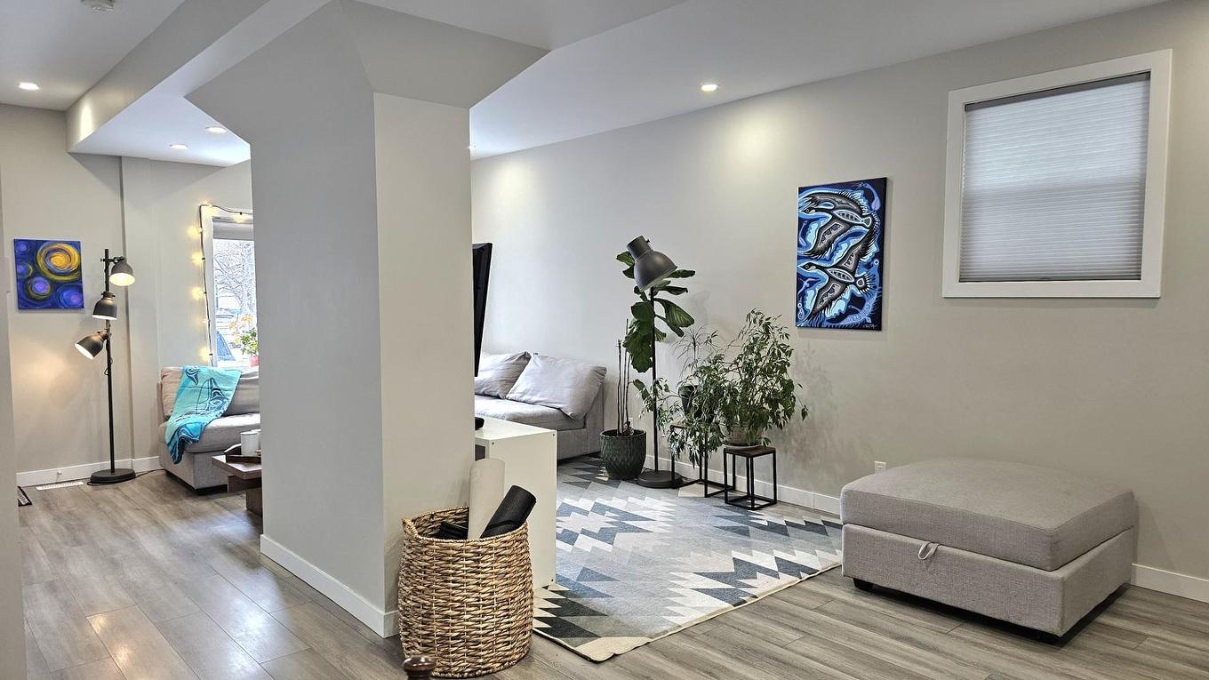 309 Marks Street S, Thunder Bay, ON - Indoor Photo Showing Other Room