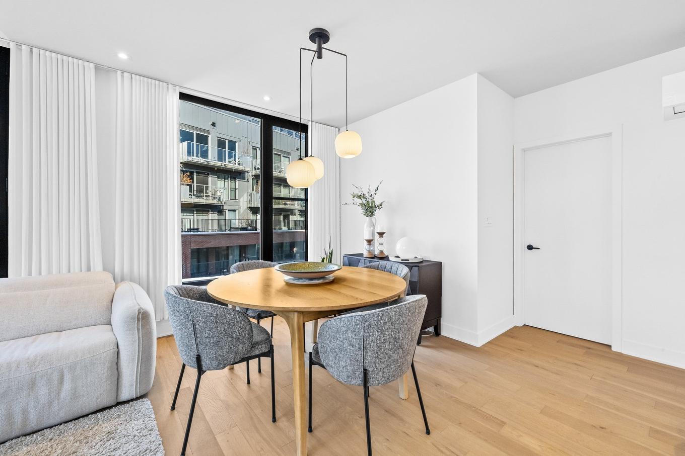Dining room - 656-288 Rue Richmond, Montréal (Le Sud-Ouest), QC - Indoor Photo Showing Dining Room