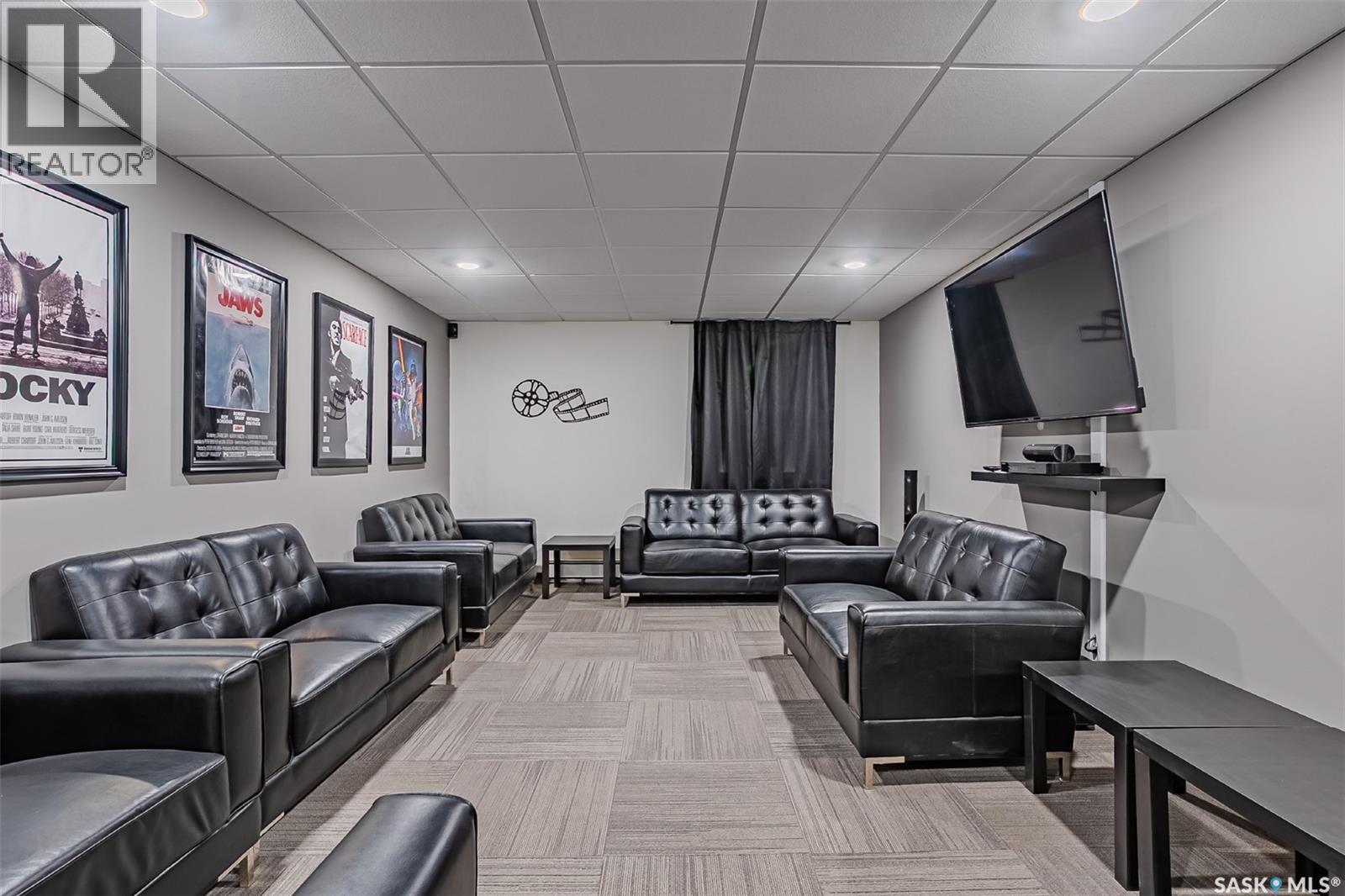 216 545 Hassard Close, Saskatoon, SK - Indoor