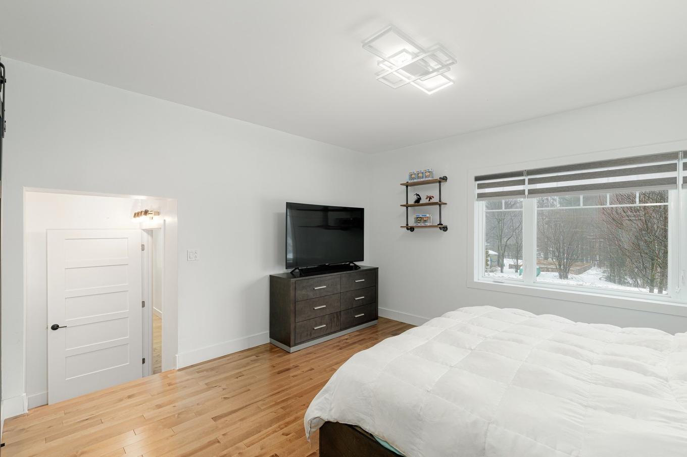 Primary bedroom - 11621 Rue Du Seigle, Terrebonne (La Plaine), QC - Indoor Photo Showing Bedroom