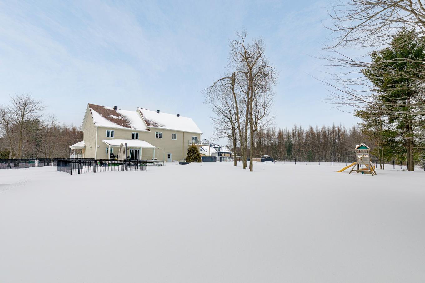 Back facade - 11621 Rue Du Seigle, Terrebonne (La Plaine), QC - Outdoor