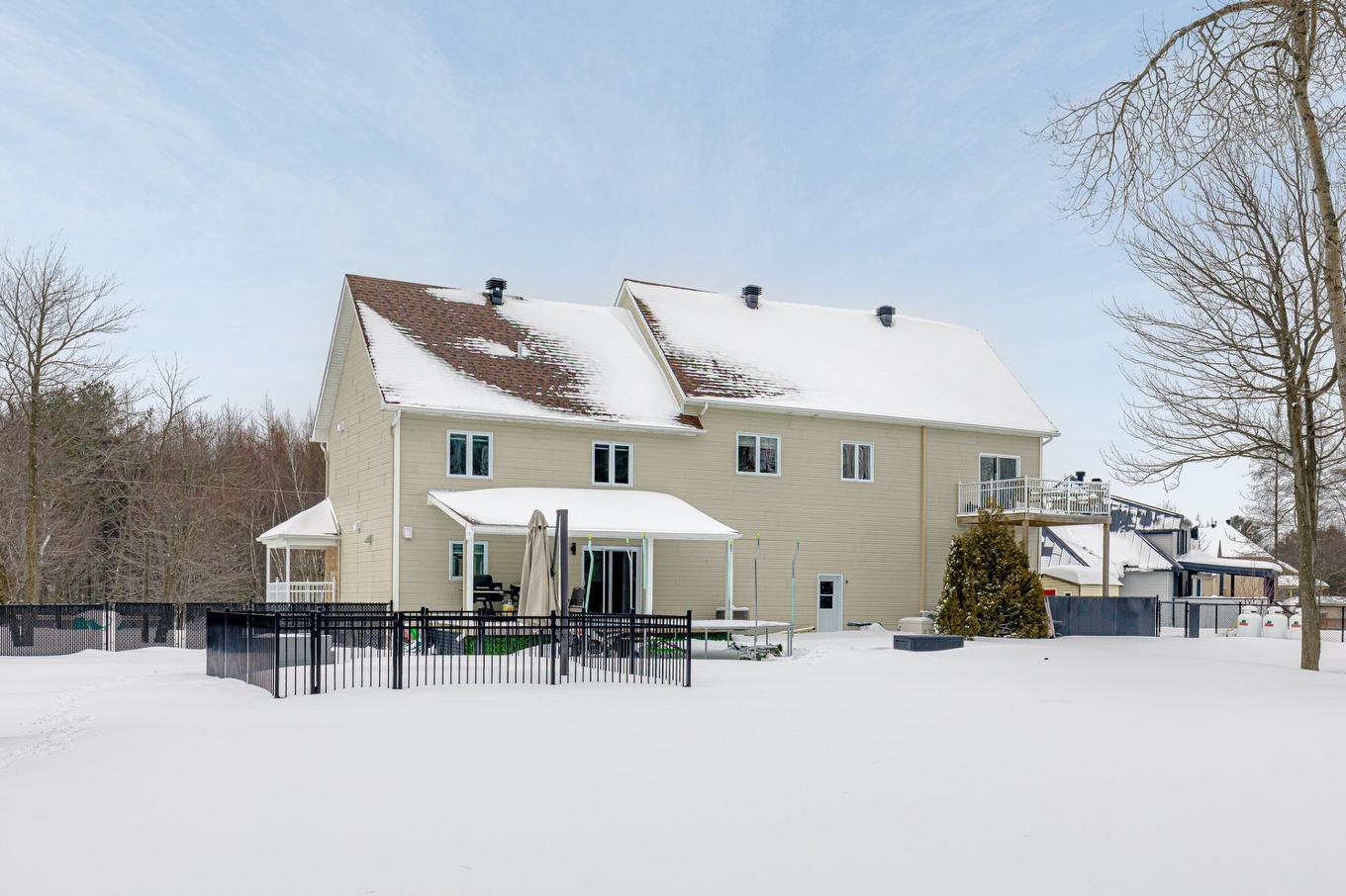 Back facade - 11621 Rue Du Seigle, Terrebonne (La Plaine), QC - Outdoor