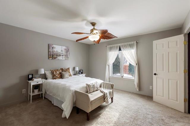 169 Greentree Dr, Grunthal, MB