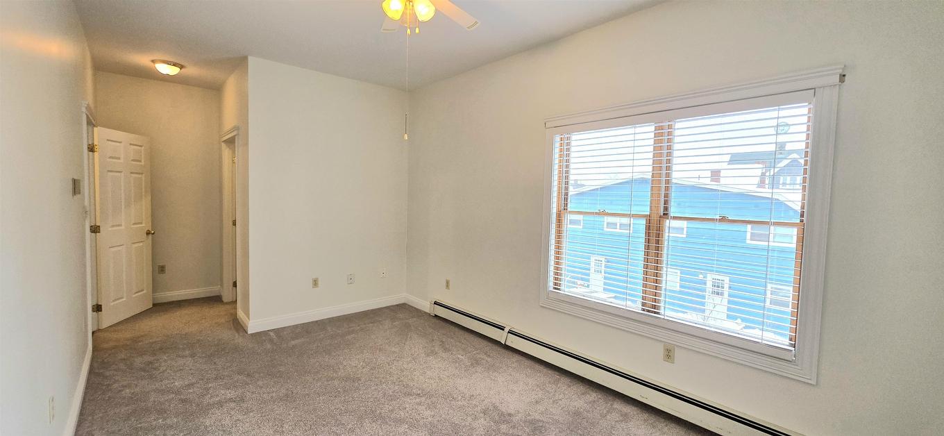 3 2-202 Euston, Charlottetown, PE