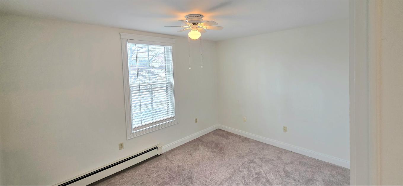 3 2-202 Euston, Charlottetown, PE