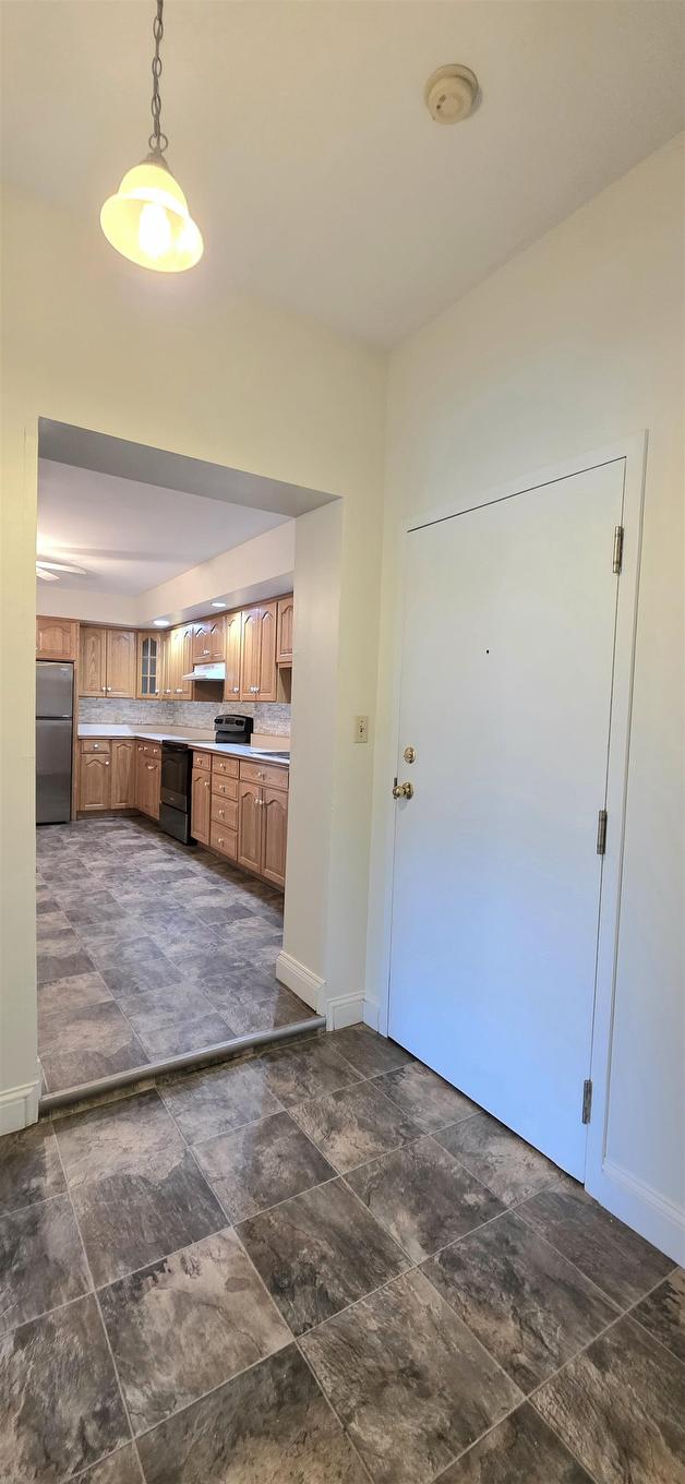 3 2-202 Euston, Charlottetown, PE