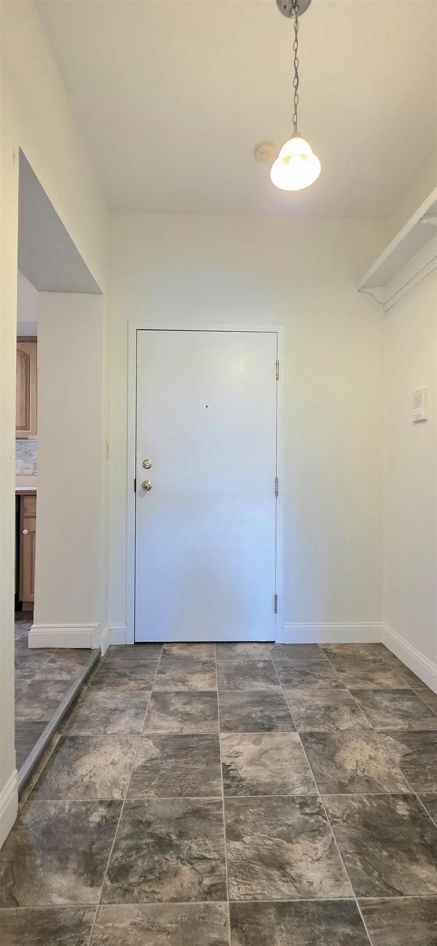 3 2-202 Euston, Charlottetown, PE