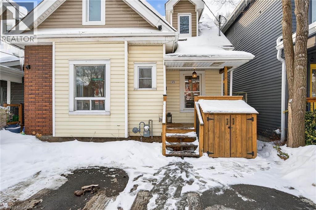 306 Cumberland Avenue, Hamilton, ON - Outdoor With Exterior