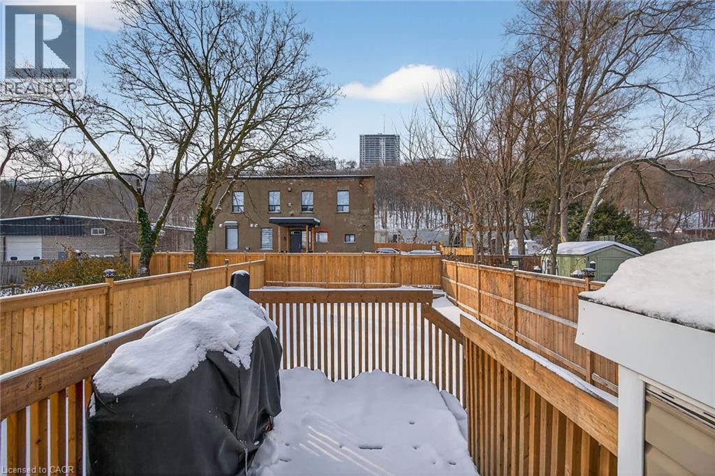 306 Cumberland Avenue, Hamilton, ON - Outdoor With Deck Patio Veranda