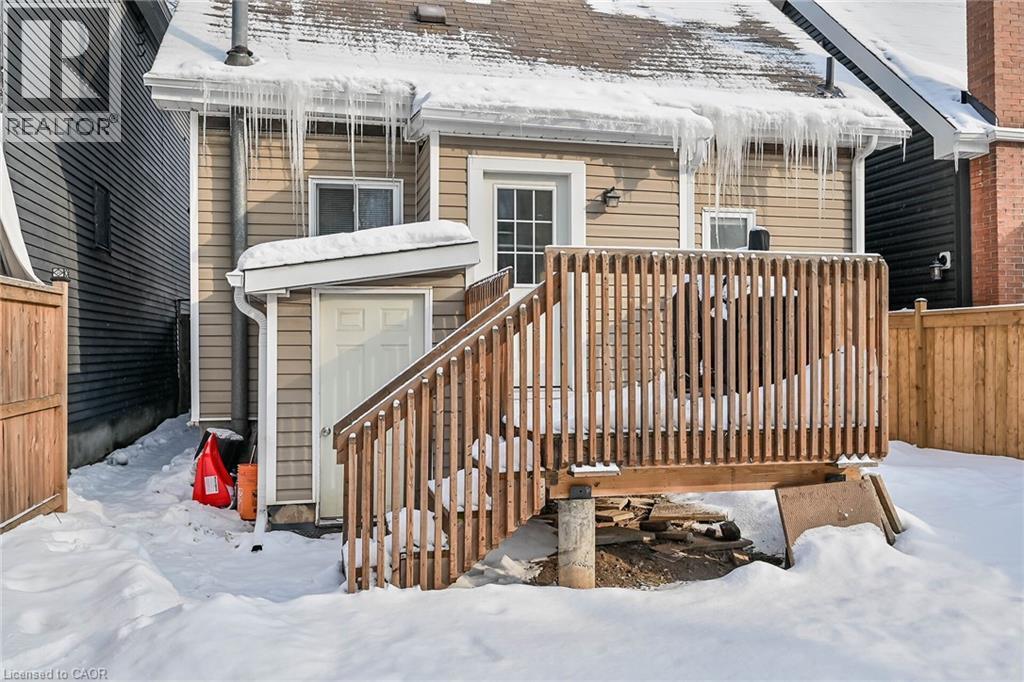 306 Cumberland Avenue, Hamilton, ON - Outdoor With Exterior