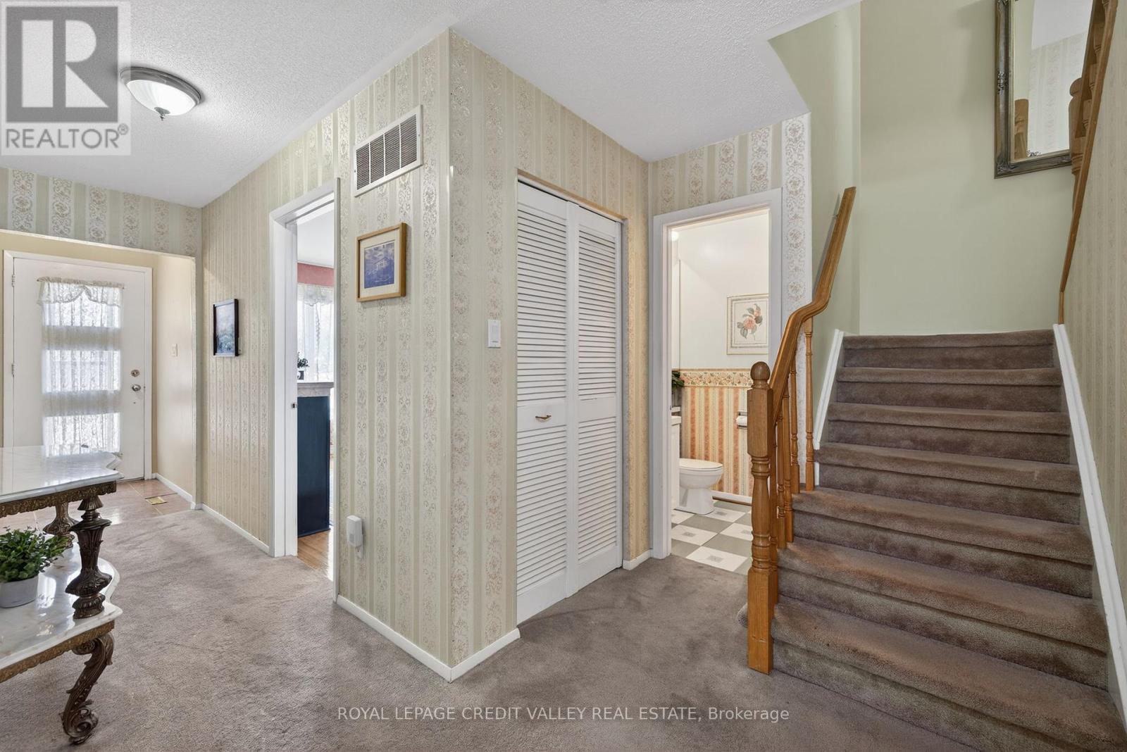 2305 Delkus Crescent, Mississauga, ON - Indoor Photo Showing Other Room