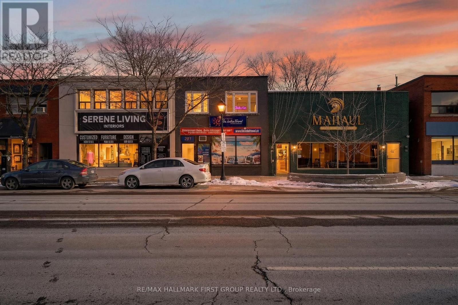 267 Lakeshore Road E, Mississauga, ON