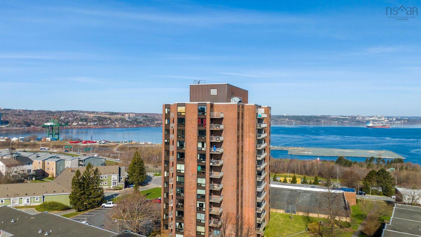1002 5572 North Ridge Road, Halifax, NS