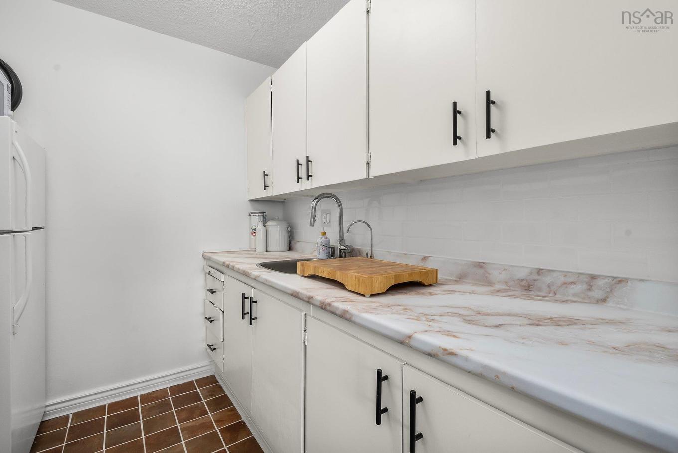 1002 5572 North Ridge Road, Halifax, NS