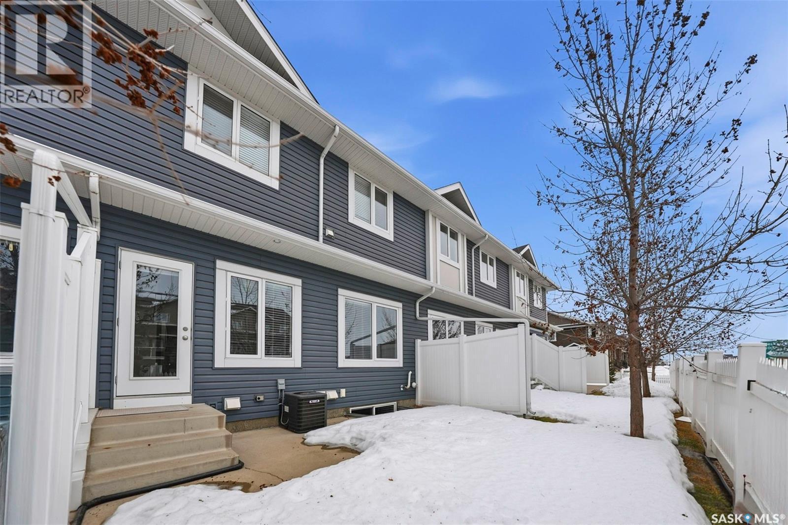 #3 115 Veltkamp Crescent, Saskatoon, SK - Outdoor