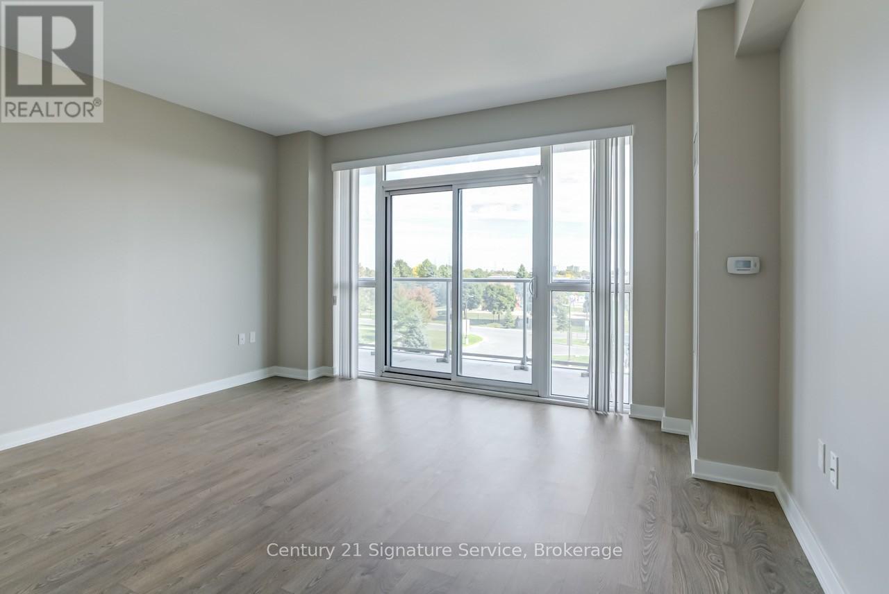 304 - 4677 Glen Erin Drive, Mississauga, ON - Indoor Photo Showing Other Room
