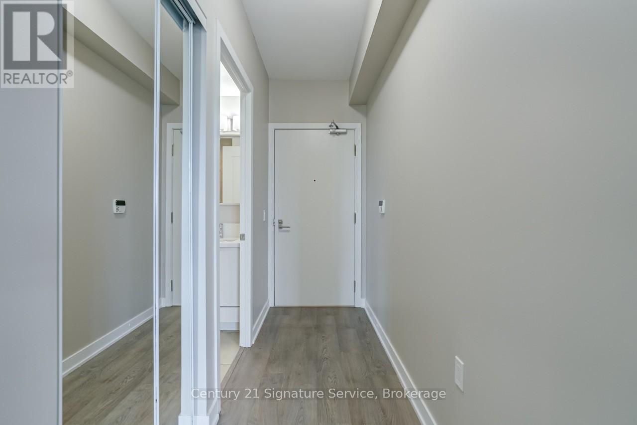 304 - 4677 Glen Erin Drive, Mississauga, ON - Indoor Photo Showing Other Room