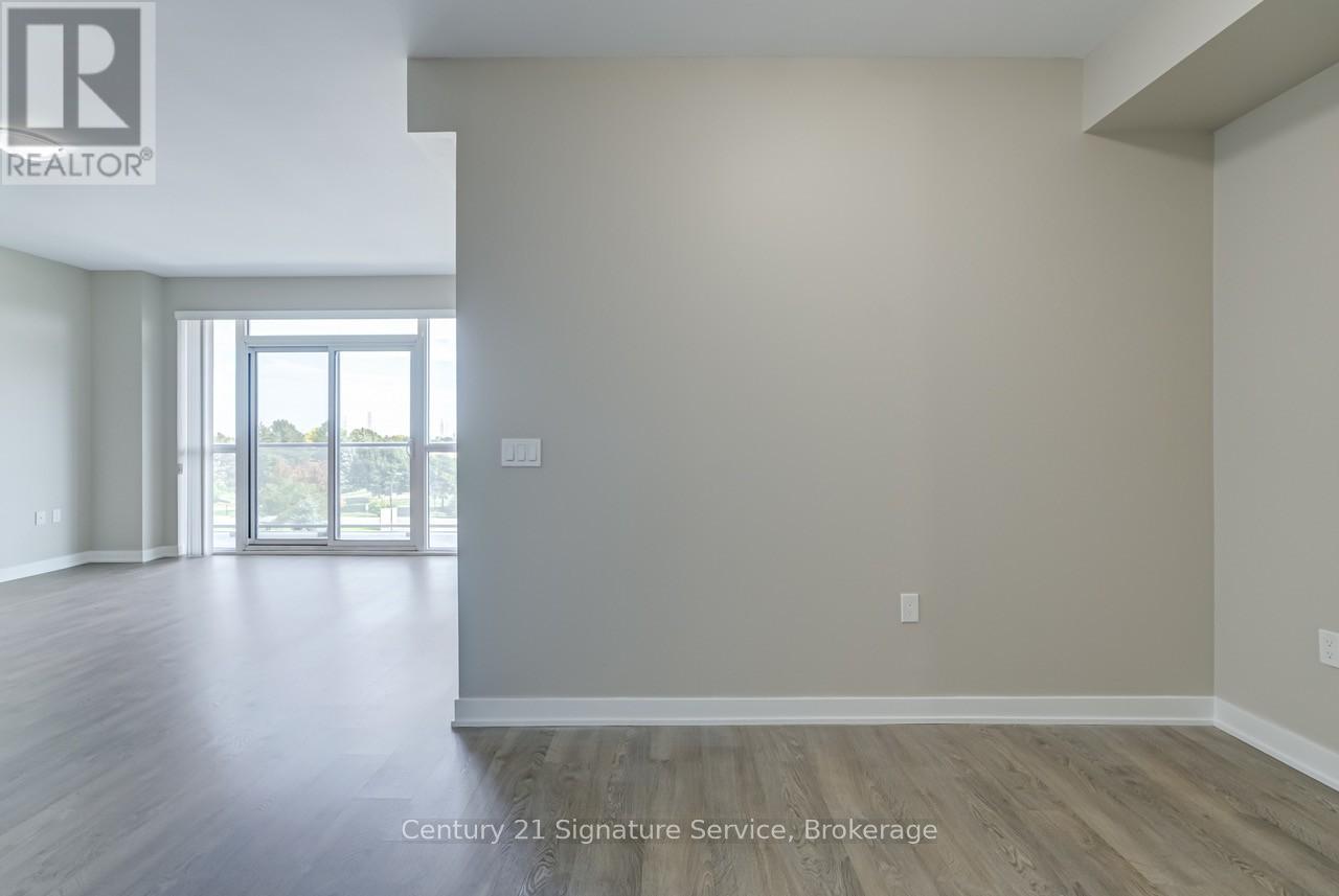 304 - 4677 Glen Erin Drive, Mississauga, ON - Indoor Photo Showing Other Room