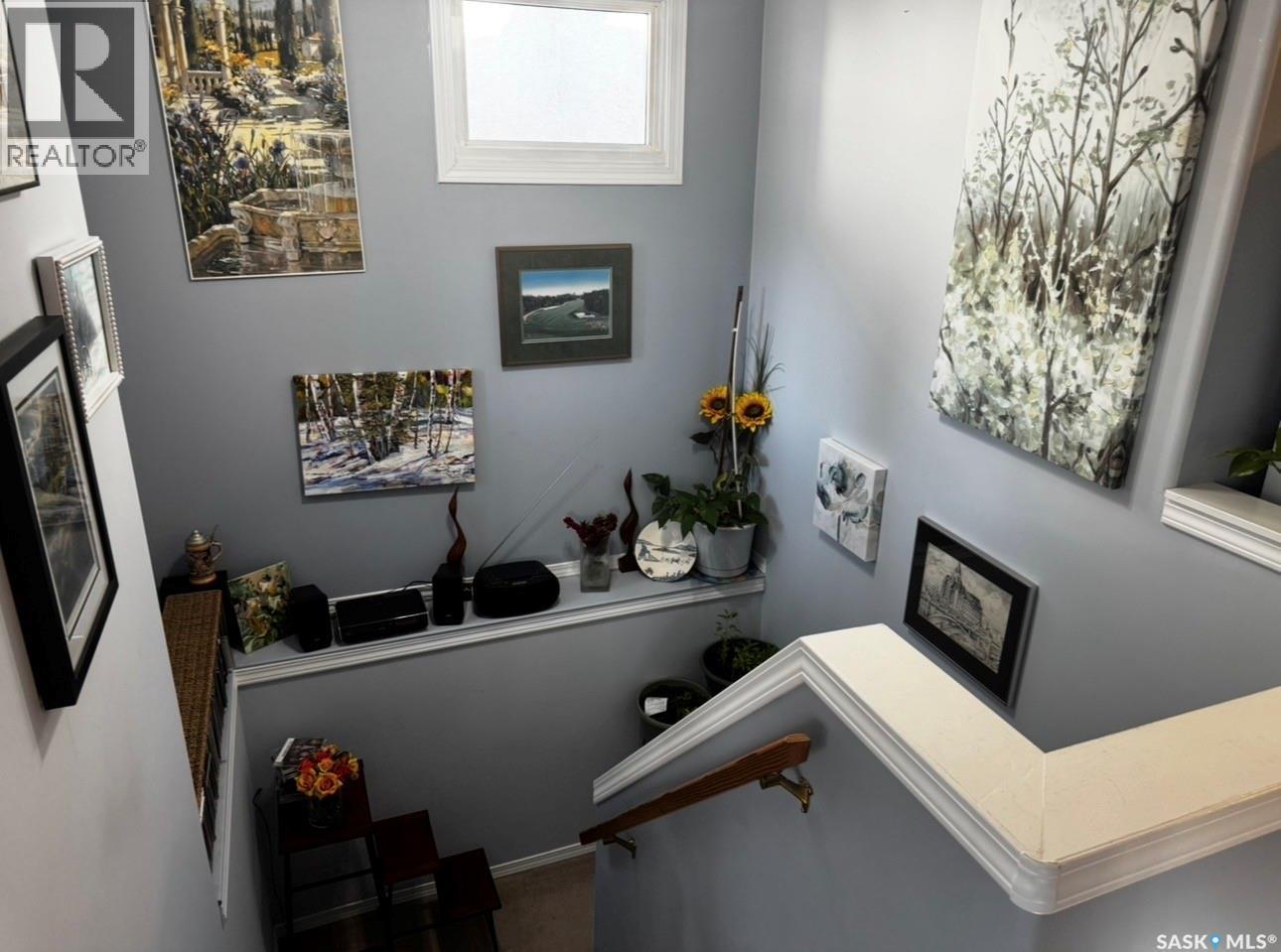 916 4Th Avenue N, Saskatoon, SK - Indoor Photo Showing Other Room With Fireplace