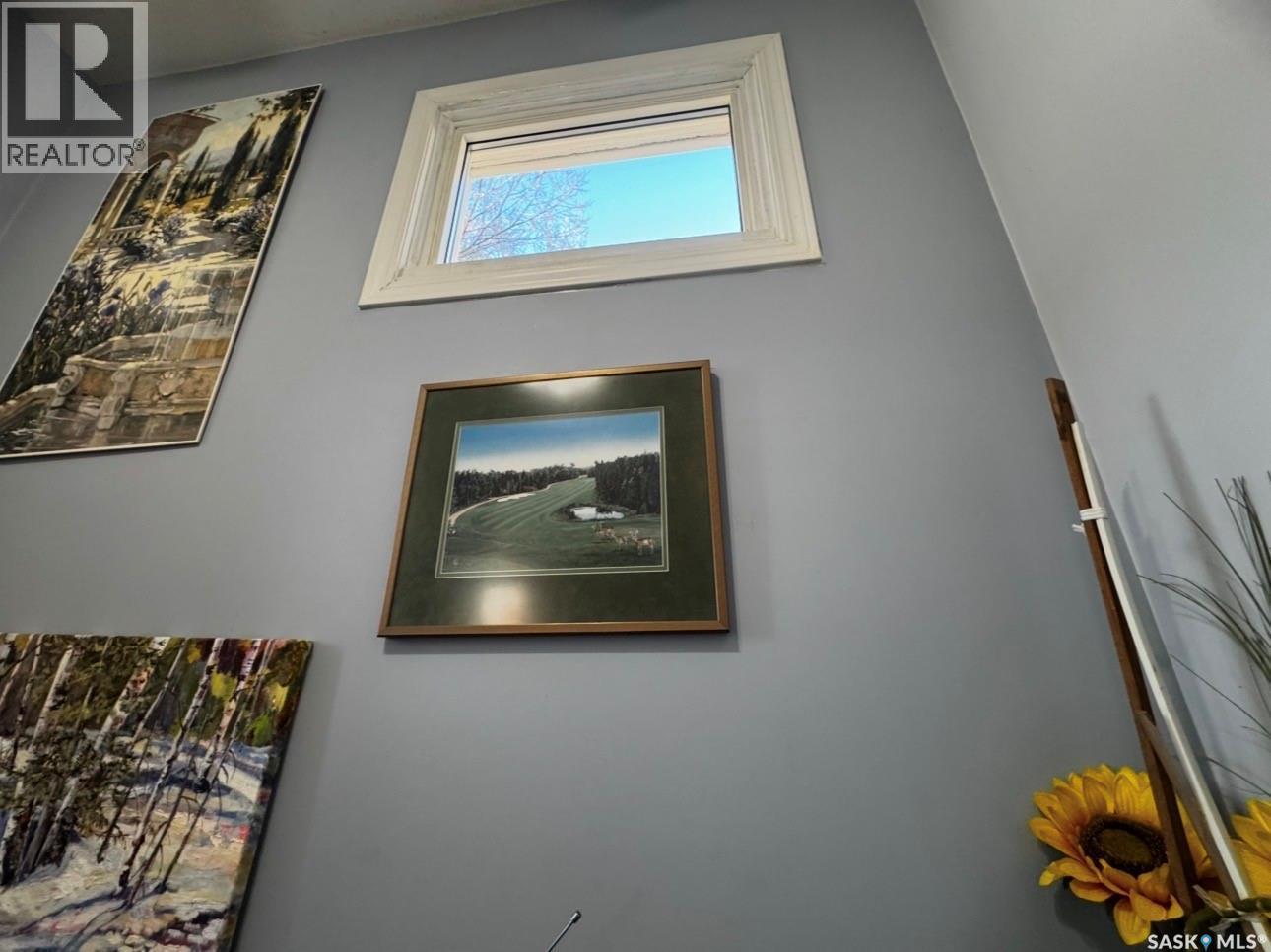 916 4Th Avenue N, Saskatoon, SK - Indoor Photo Showing Other Room