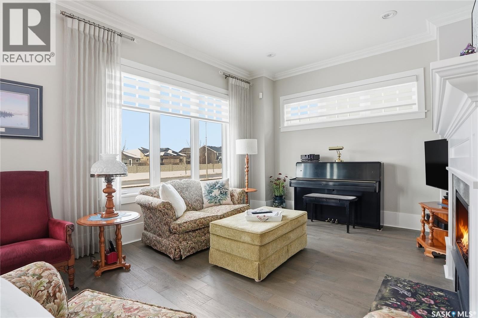 29 115 Meadows Boulevard, Saskatoon, SK - Indoor Photo Showing Living Room