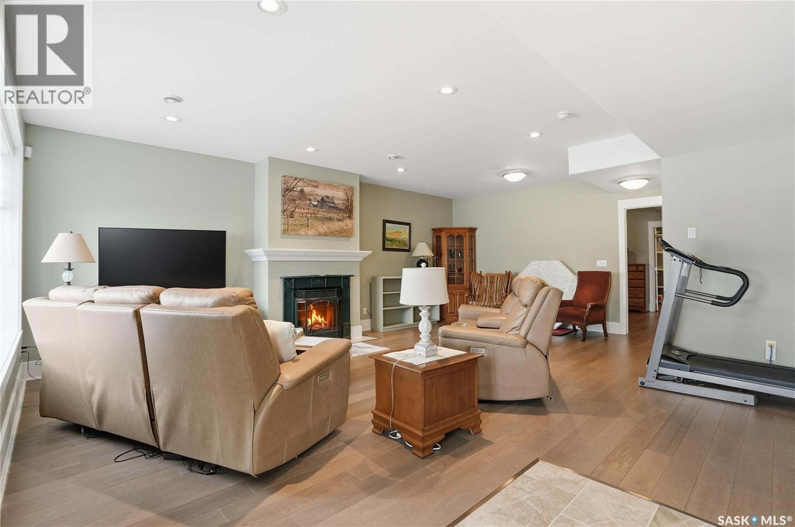 29 115 Meadows Boulevard, Saskatoon, SK - Indoor With Fireplace