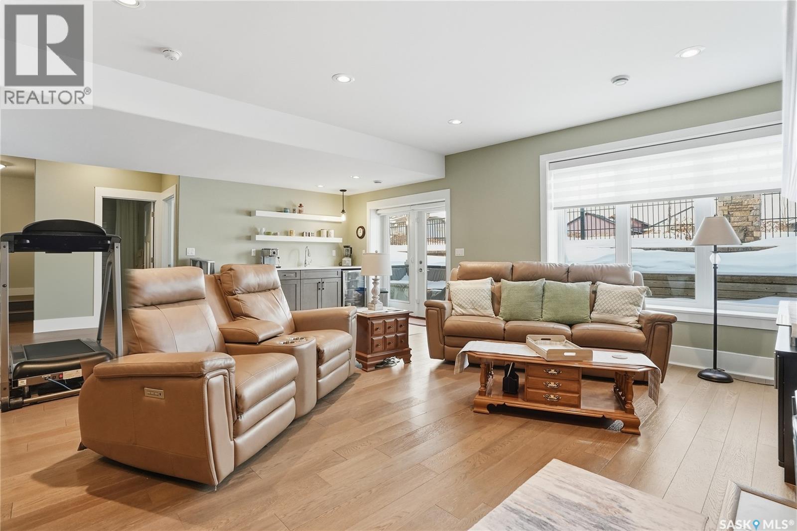 29 115 Meadows Boulevard, Saskatoon, SK - Indoor Photo Showing Living Room