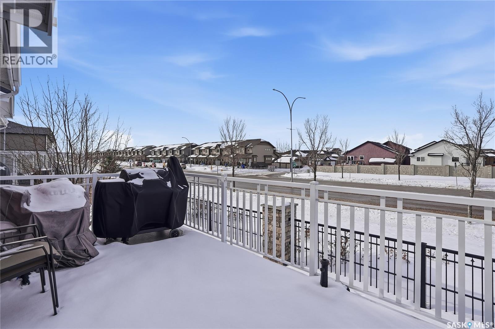 29 115 Meadows Boulevard, Saskatoon, SK - Outdoor