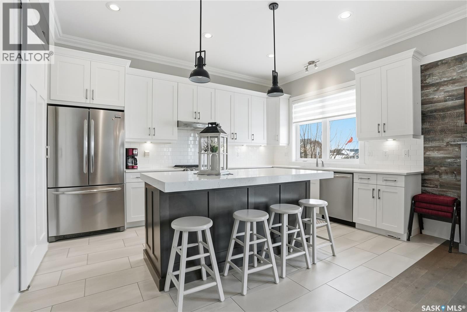 29 115 Meadows Boulevard, Saskatoon, SK - Indoor Photo Showing Kitchen With Stainless Steel Kitchen With Upgraded Kitchen