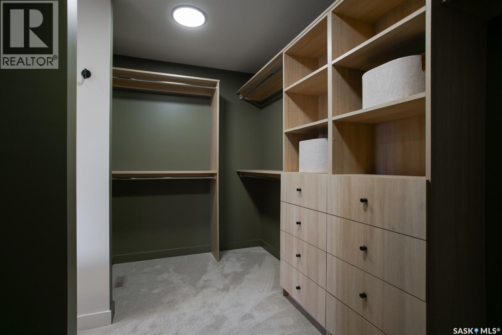 4158 Fieldstone Way, Regina, SK - Indoor With Storage