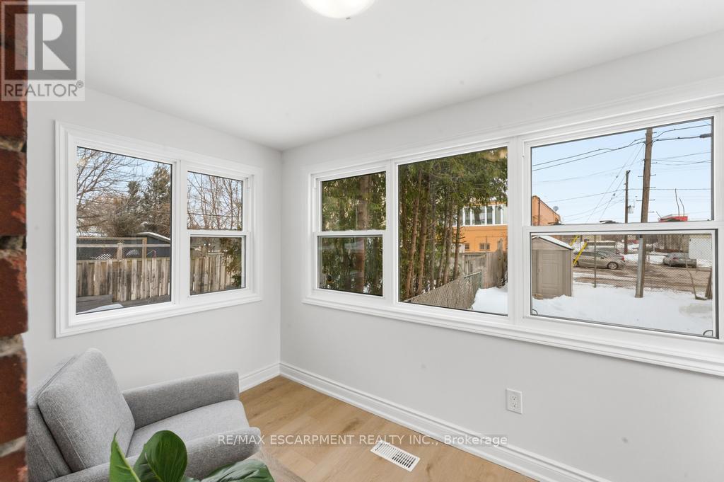 63 Argyle Avenue, Hamilton, ON - Indoor Photo Showing Other Room