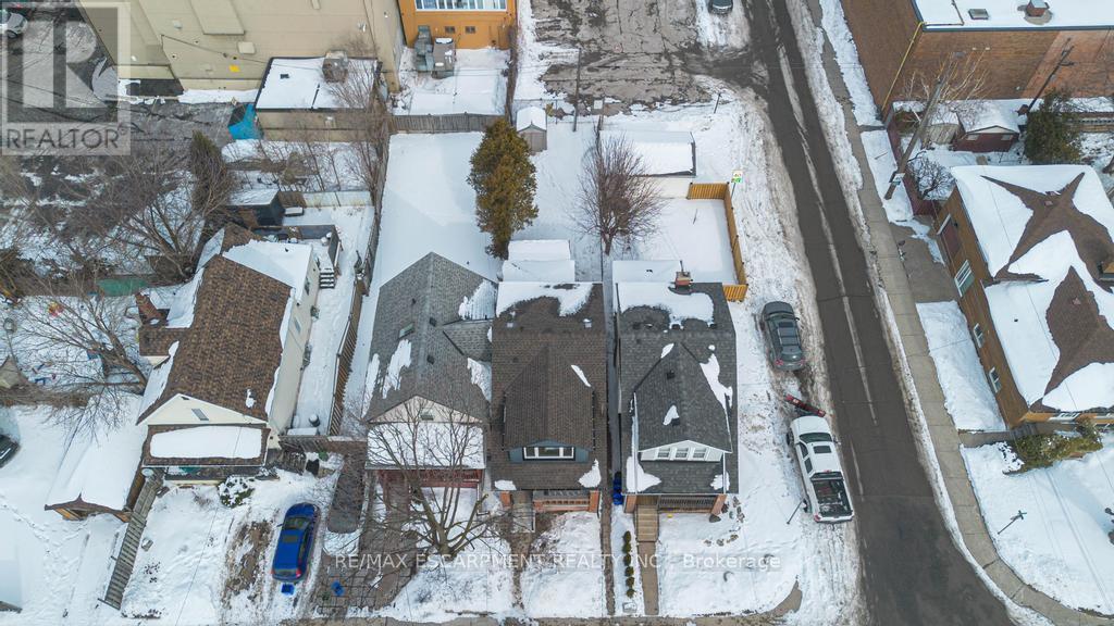 63 Argyle Avenue, Hamilton, ON - Outdoor