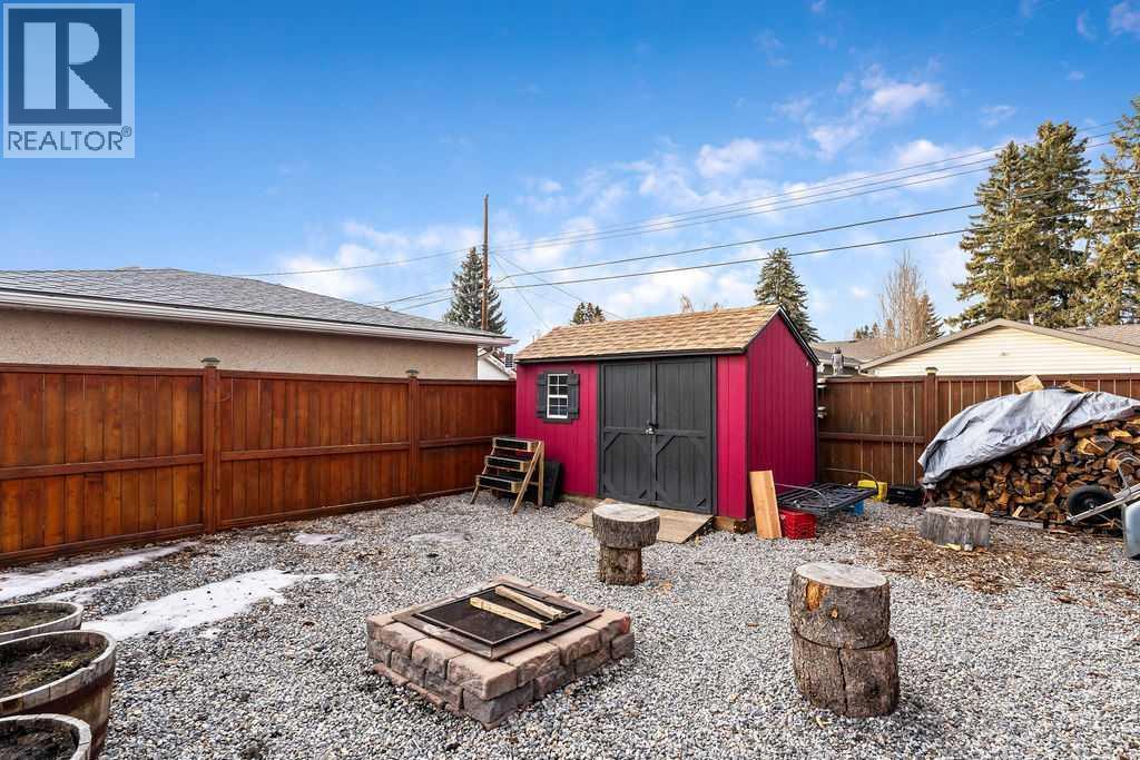 9136 Allison Drive Se, Calgary, AB - Outdoor