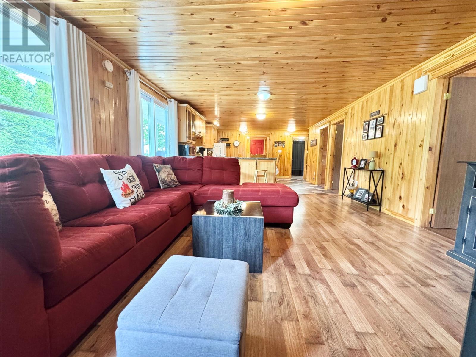0 Birchy Bay Pond, Birchy Bay, NL - Indoor Photo Showing Living Room