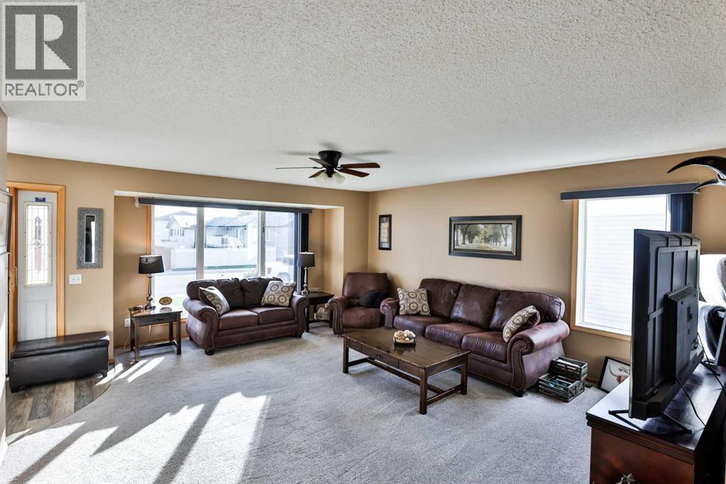 105 Aspen Way, Vulcan, AB