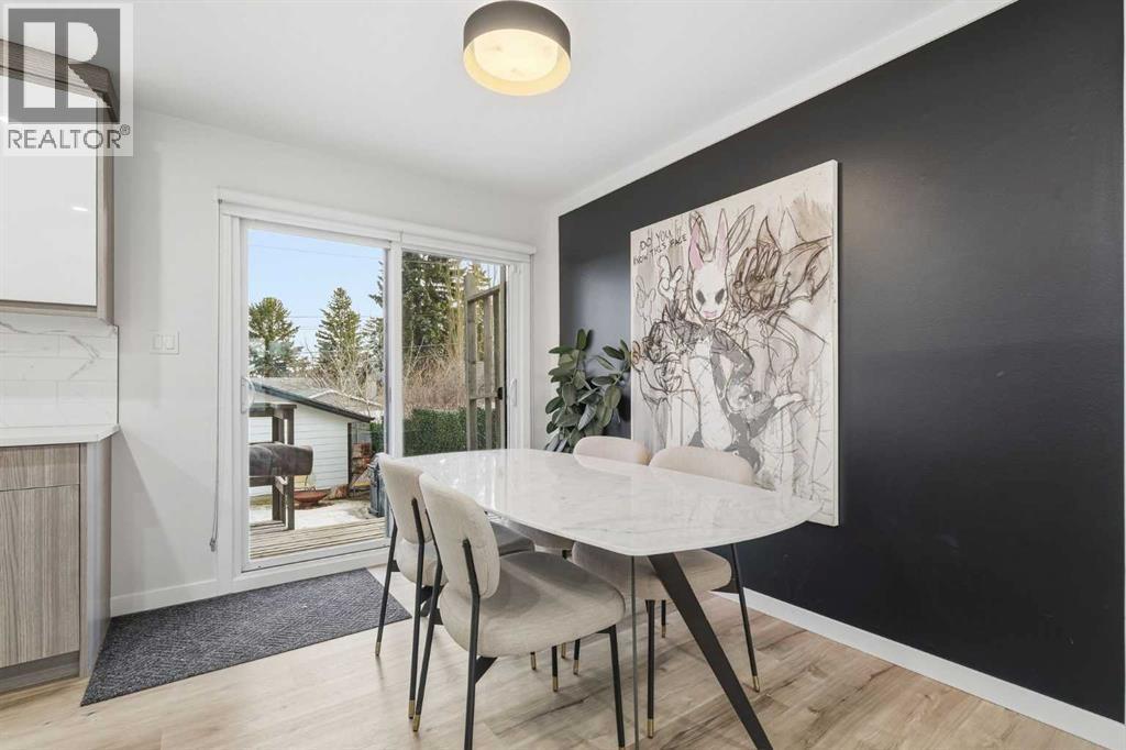 711 101 Avenue Sw, Calgary, AB - Indoor Photo Showing Dining Room