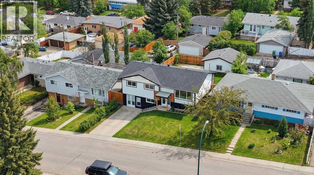 Virtually Landscaped - 711 101 Avenue Sw, Calgary, AB - Outdoor